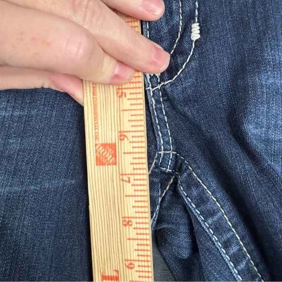Big Star Women's Low-Rise Sweet Flare Jeans Sz 27 - Picture 5 of 16